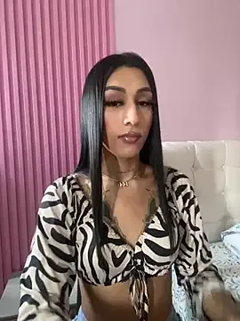 alanna_Micheles – webcam model profile photo Image 3