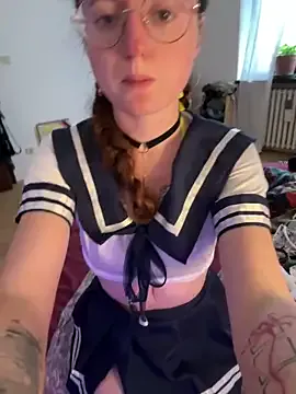 IrinaLevin – webcam model profile photo Image 6