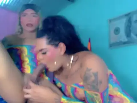 chloe_cherry21 – webcam model profile photo Image 11