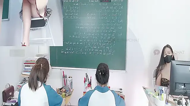 KimKelly13 – webcam model profile photo Image 15