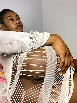 perla_kem_ – webcam model profile photo Image 15