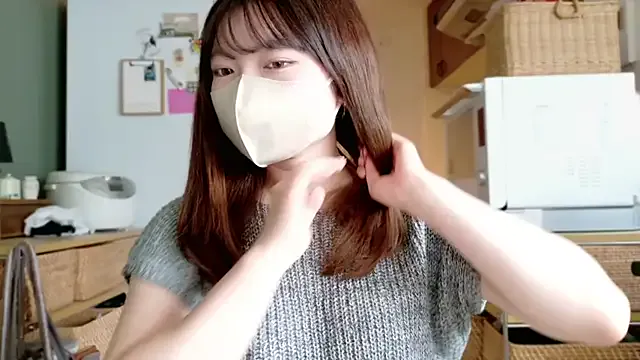 magic_rousse – webcam model profile photo Image 3