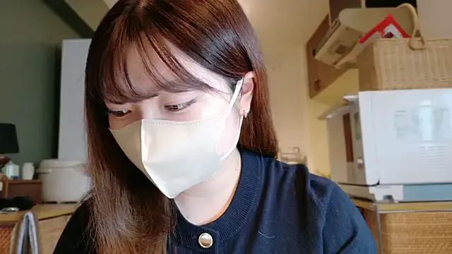 magic_rousse – webcam model profile photo Image 5