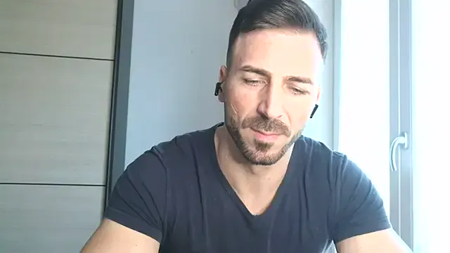 AntonellaRodman – webcam model profile photo Image 5