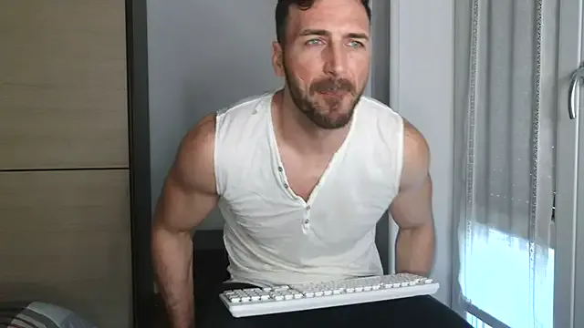 AntonellaRodman – webcam model profile photo Image 7