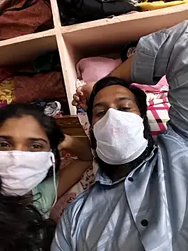 RoxyLyne – webcam model profile photo Image 6