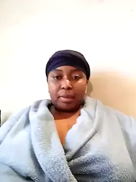 __Miray__ – webcam model profile photo Image 12