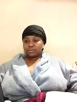 __Miray__ – webcam model profile photo Image 6