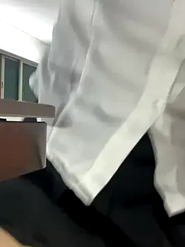 HotNSensual – webcam model profile photo Image 9