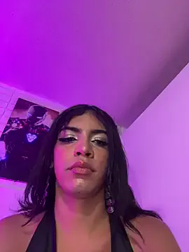 sweetlaurasaenz – webcam model profile photo Image 19