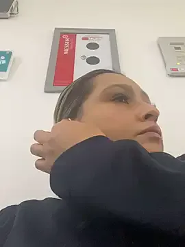 Shalu_G – webcam model profile photo Image 7