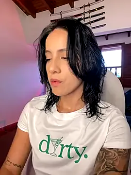 JadeMartinelli – webcam model profile photo Image 15