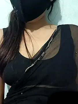 DeboraGil – webcam model profile photo Image 2