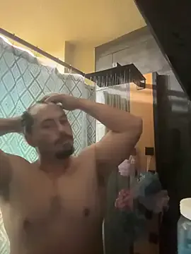 BellaDavies – webcam model profile photo Image 4