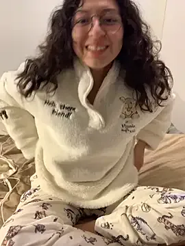 Queen_Doll – webcam model profile photo Image 3