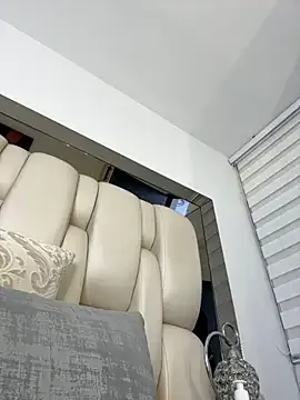 Evelyn_Evyyy – webcam model profile photo Image 13