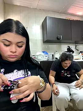 Bella-Grace – webcam model profile photo Image 17