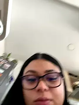 Bella-Grace – webcam model profile photo Image 2