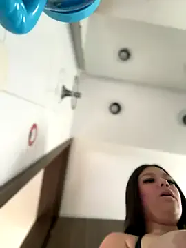 SandiSquirts – webcam model profile photo Image 5