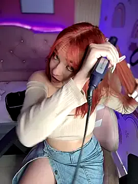 MartinaBrwn – webcam model profile photo Image 13