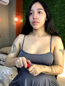 BrianaKennedi – webcam model profile photo Image 4