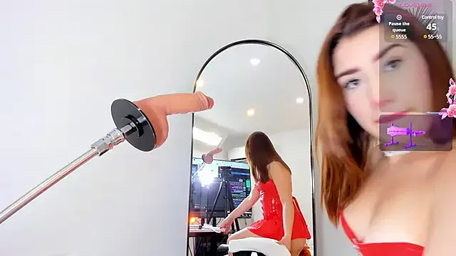 EmmaShaykk – webcam model profile photo Image 4