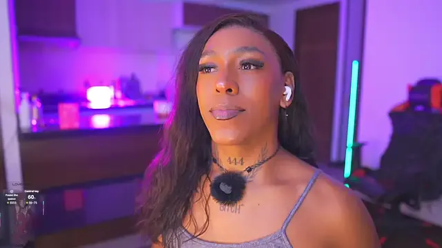 charlie_eusse – webcam model profile photo Image 18