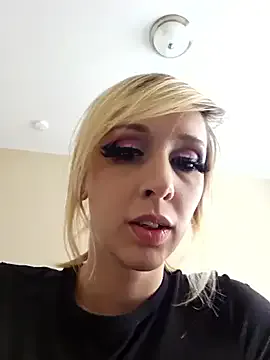 AussieCosplay – webcam model profile photo Image 15