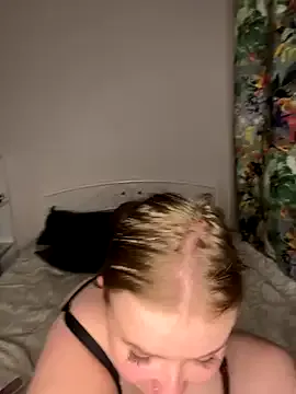 alanna_Micheles – webcam model profile photo Image 18