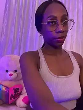 AryaSummersReal – webcam model profile photo Image 4