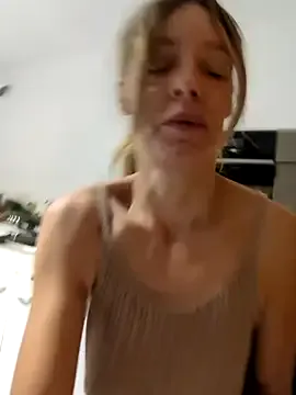 SabrinaFiory – webcam model profile photo Image 2