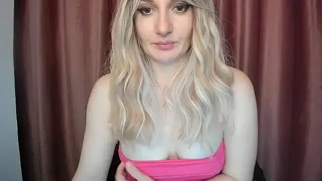 MsBambiBliss – webcam model profile photo Image 18