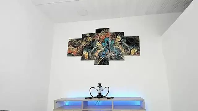 LaylaCam31 – webcam model profile photo Image 12