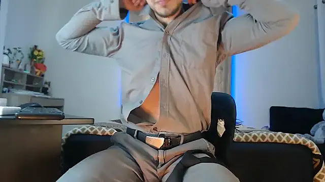 MiraDelynn – webcam model profile photo Image 17