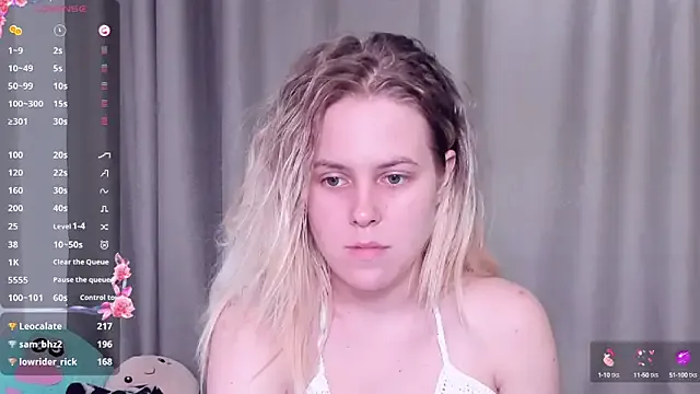 Alice_Haaze – webcam model profile photo Image 2
