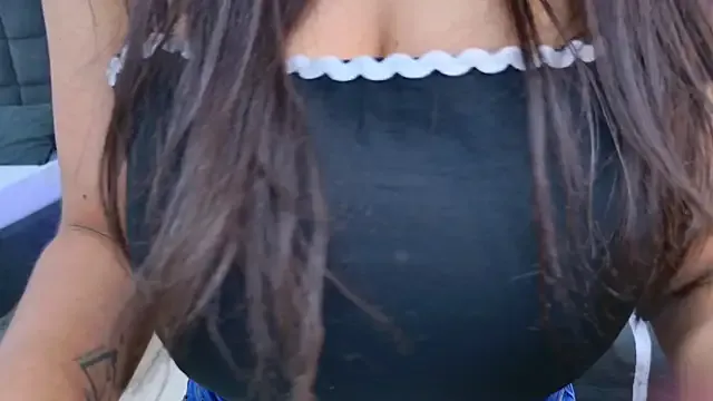 kylizzlemynizzl – webcam model profile photo Image 16