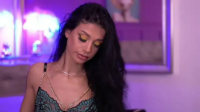 SkyLumen – webcam model profile photo Image 2