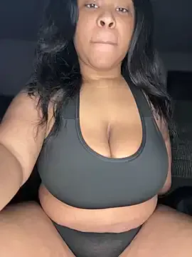 SadieCaruso – webcam model profile photo Image 15