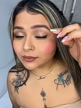 __Miray__ – webcam model profile photo Image 11