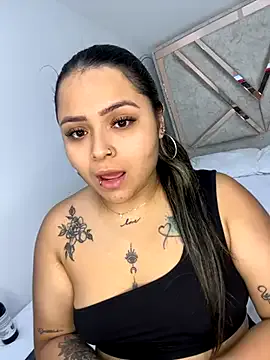 __Miray__ – webcam model profile photo Image 14