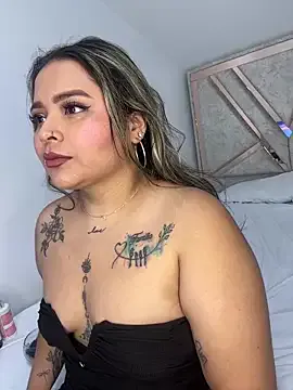 __Miray__ – webcam model profile photo Image 15