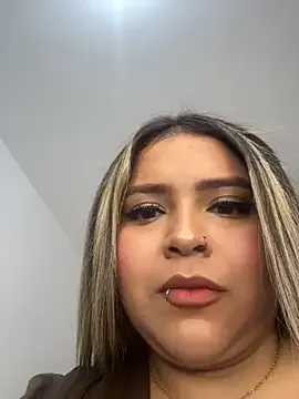 __Miray__ – webcam model profile photo Image 18