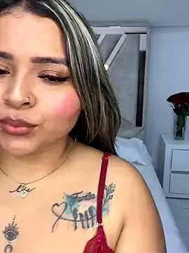 __Miray__ – webcam model profile photo Image 6