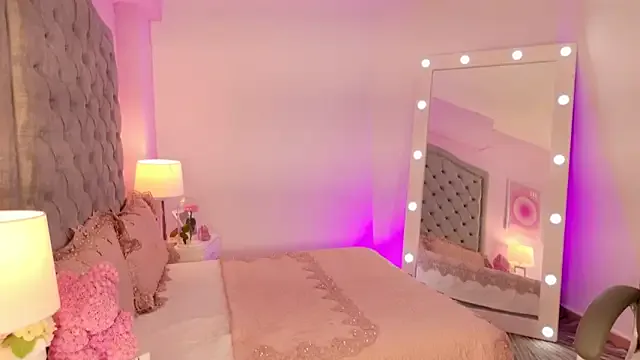 JeroHarper – webcam model profile photo Image 11