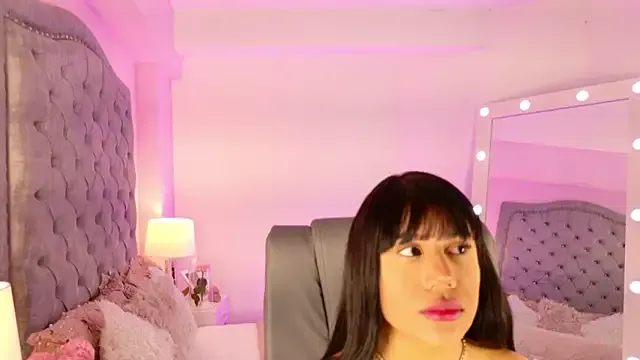 JeroHarper – webcam model profile photo Image 13