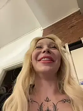 miya__sxt – webcam model profile photo Image 3