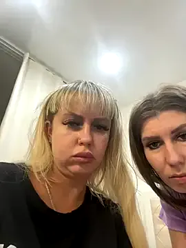 AngelicaWalton – webcam model profile photo Image 3