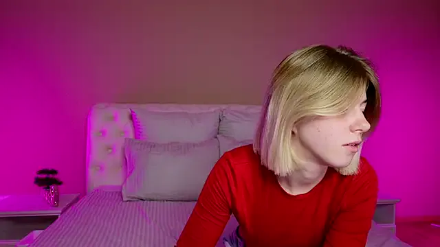 Anan-077 – webcam model profile photo Image 5