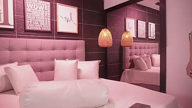 Live with devlin_nurmi on FliCam Image 10