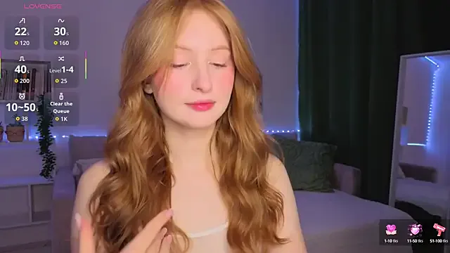 CloeesSuarez – webcam model profile photo Image 16